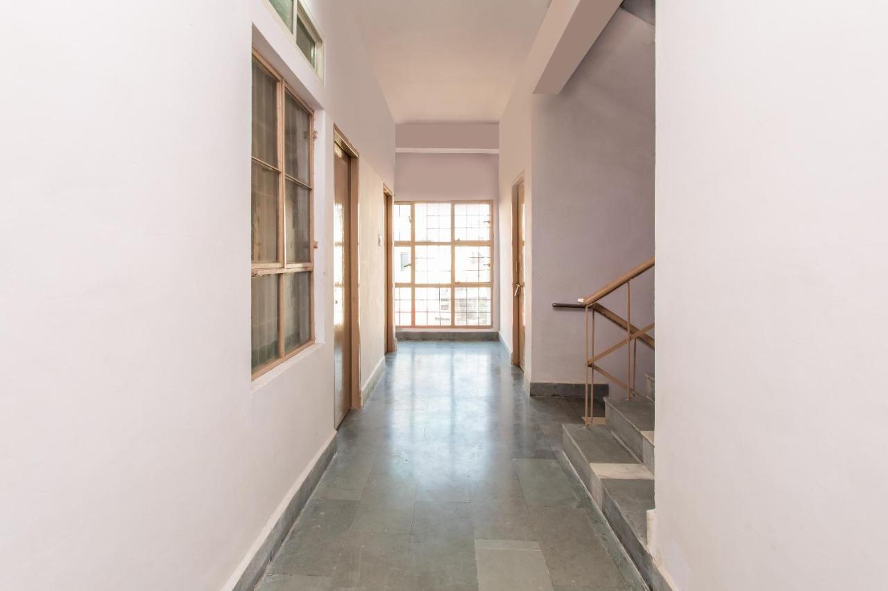 Oyo 24844 Hotel Samrat Μποπάλ Εξωτερικό φωτογραφία